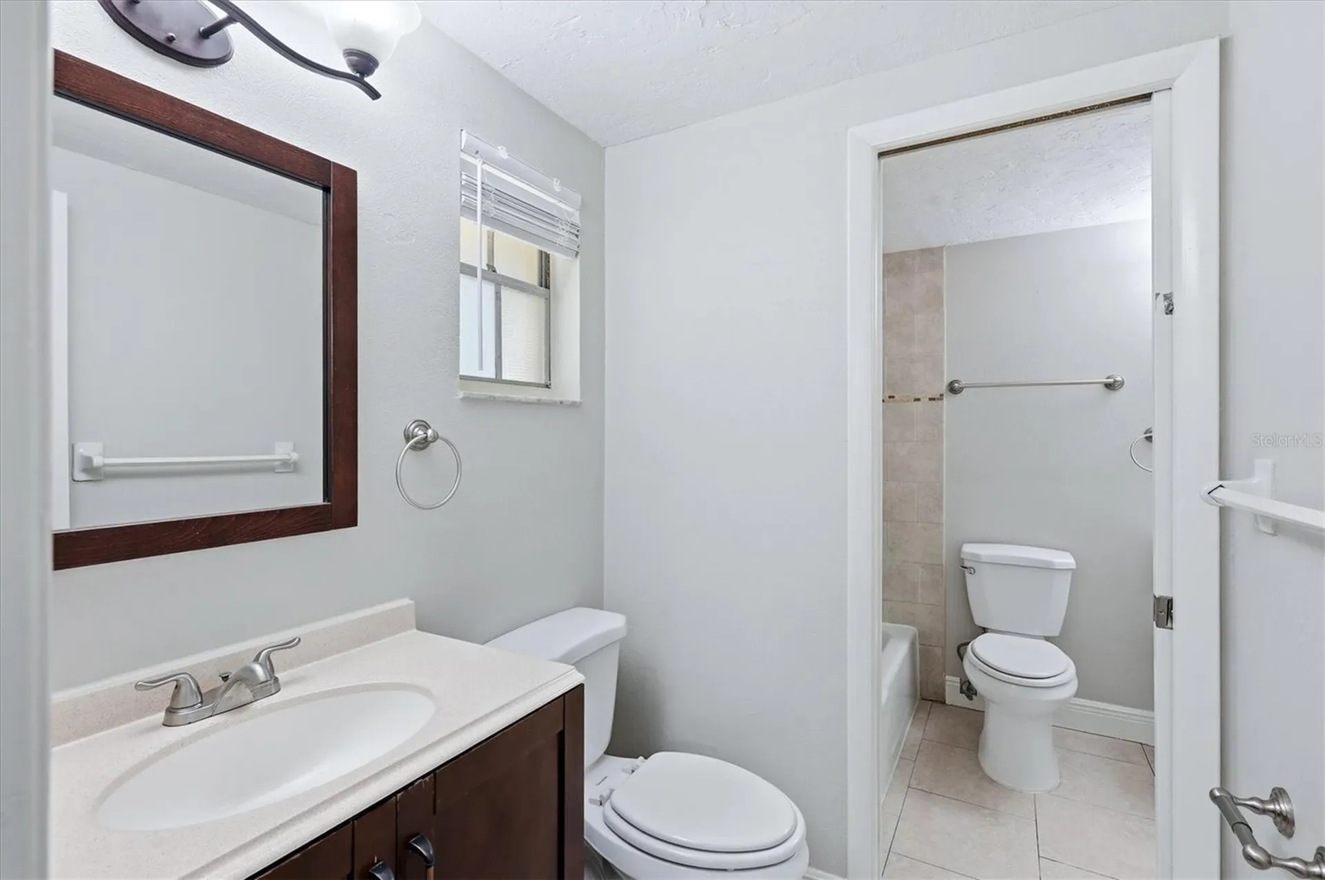 5058 Silk Oak Drive Sarasota FL 34232
