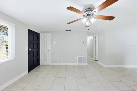 5058 Silk Oak Drive Sarasota FL 34232