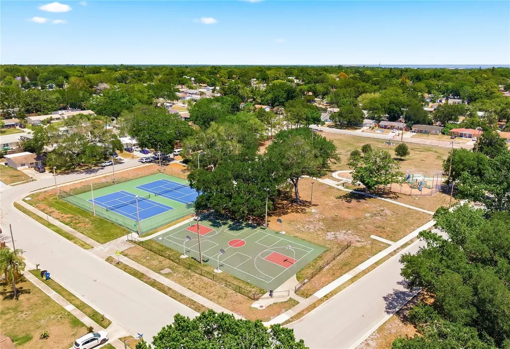 2876 Edenwood Street Clearwater FL 33759
