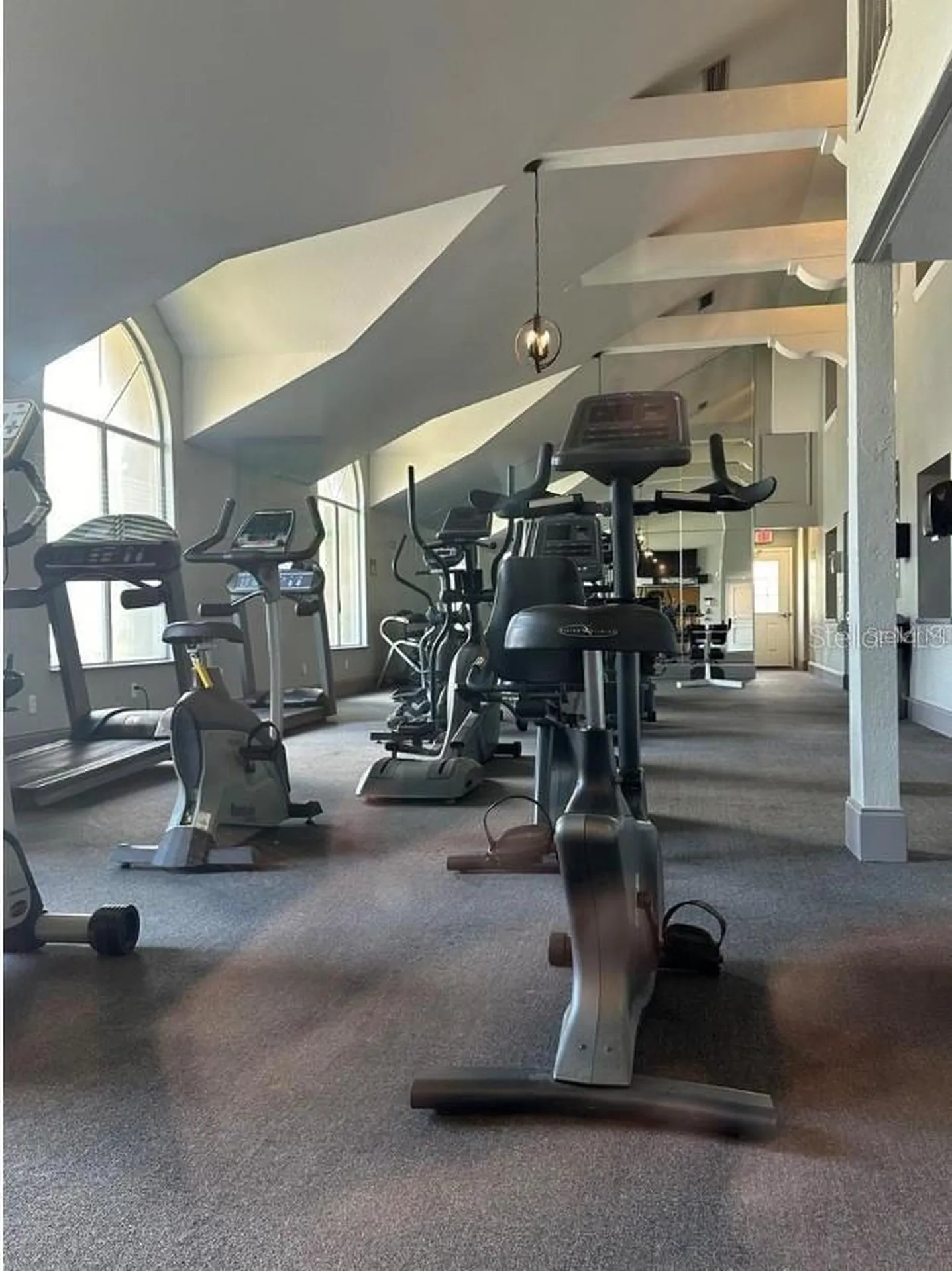 5160 Conroy Road Orlando FL 32811