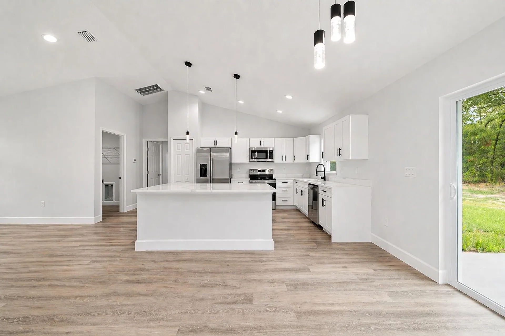 13737 SW 114th Place Dunnellon FL 34432