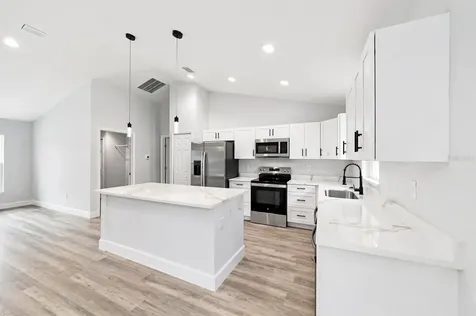 13737 SW 114th Place Dunnellon FL 34432
