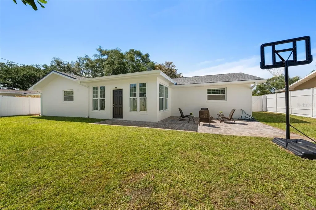 13497 100th Avenue Seminole FL 33776