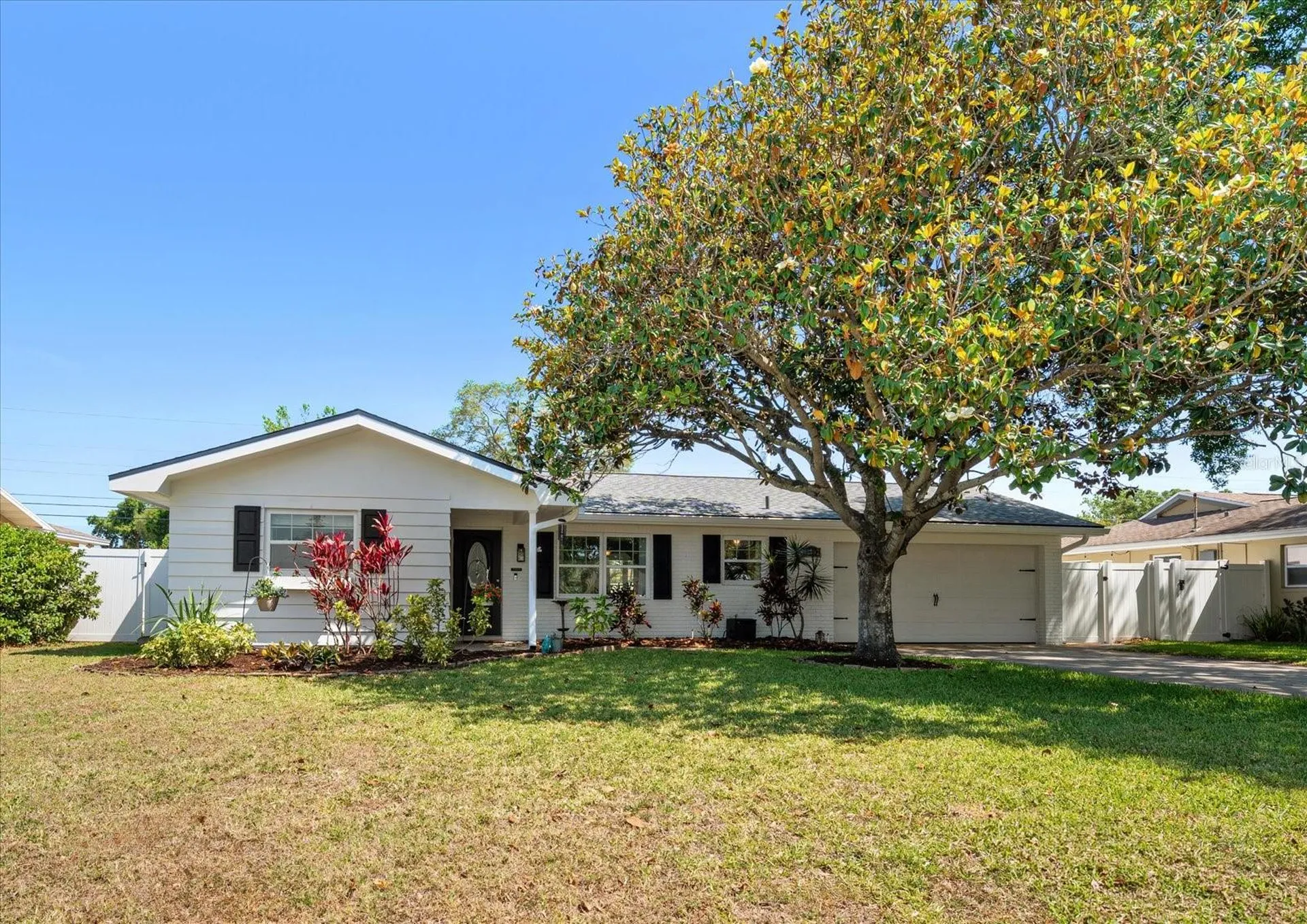 13497 100th Avenue Seminole FL 33776