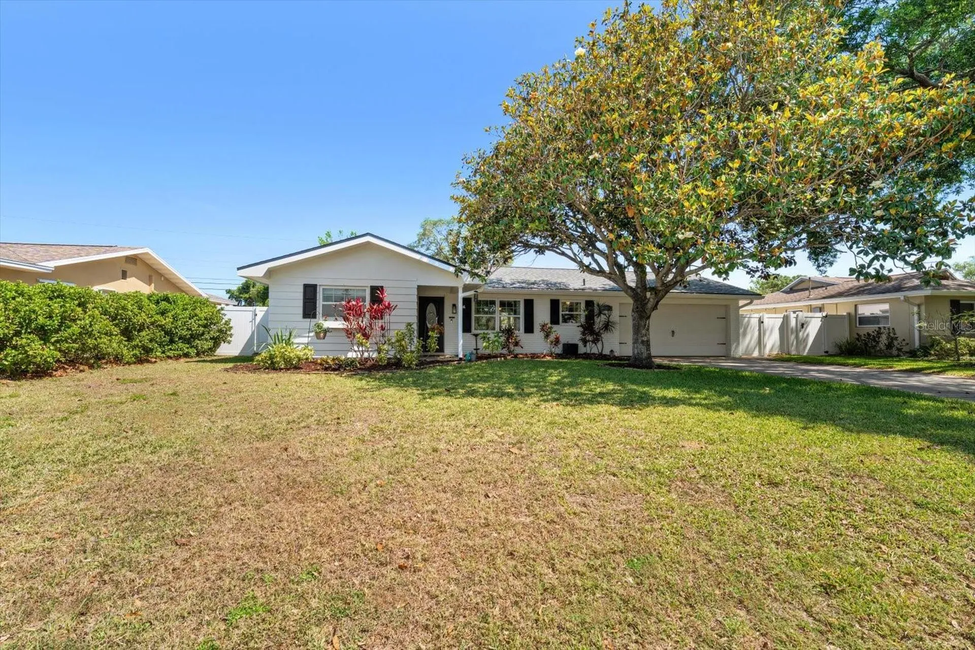 13497 100th Avenue Seminole FL 33776