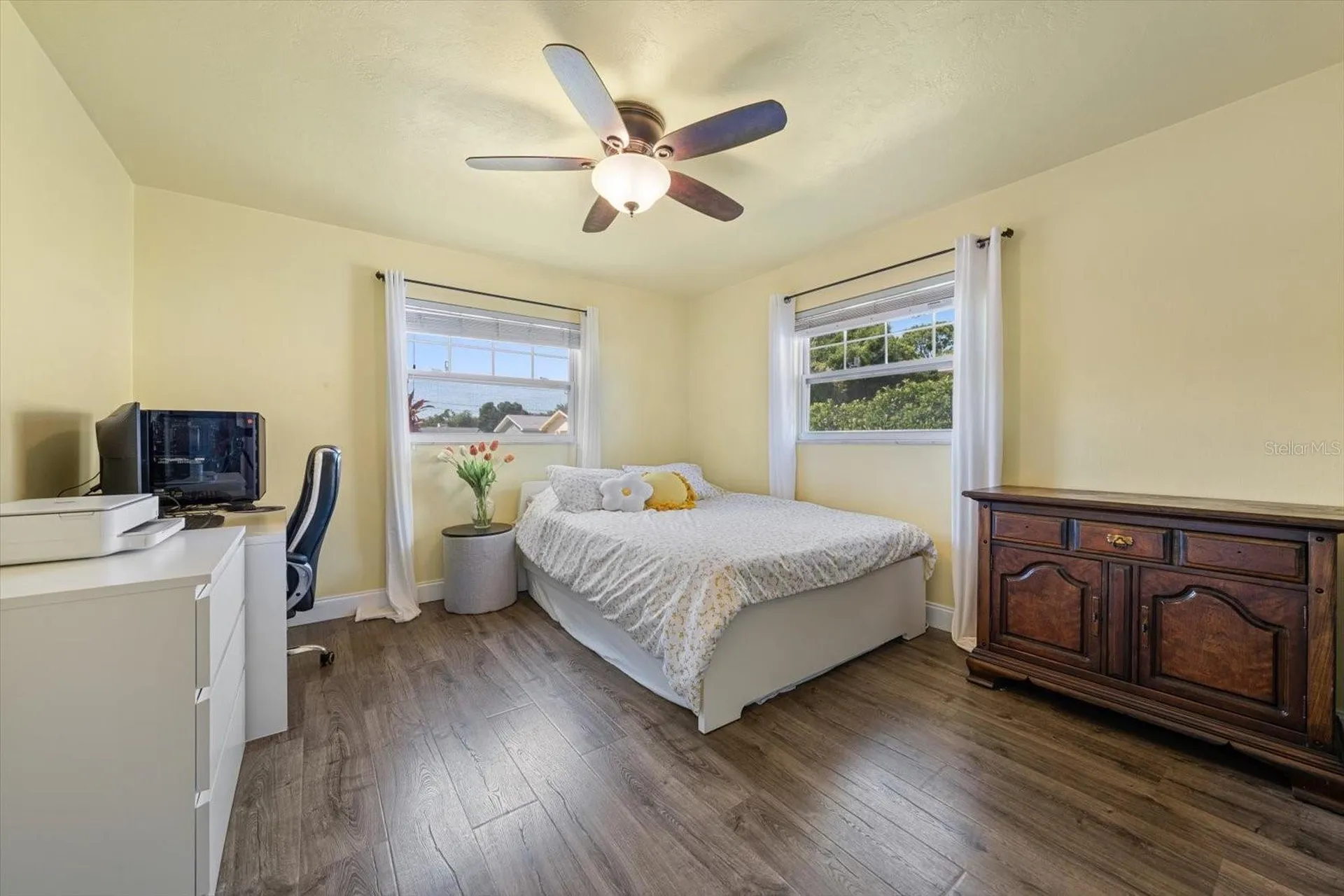13497 100th Avenue Seminole FL 33776
