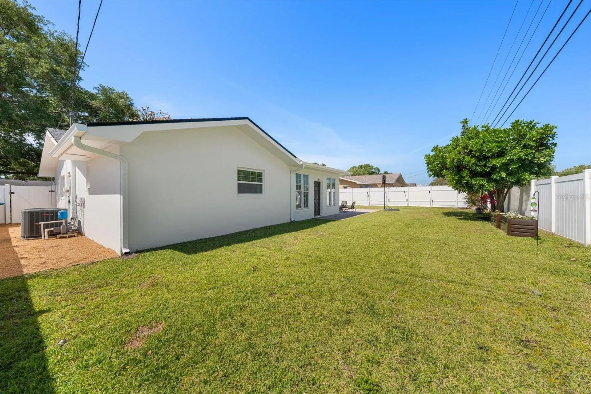 13497 100th Avenue Seminole FL 33776