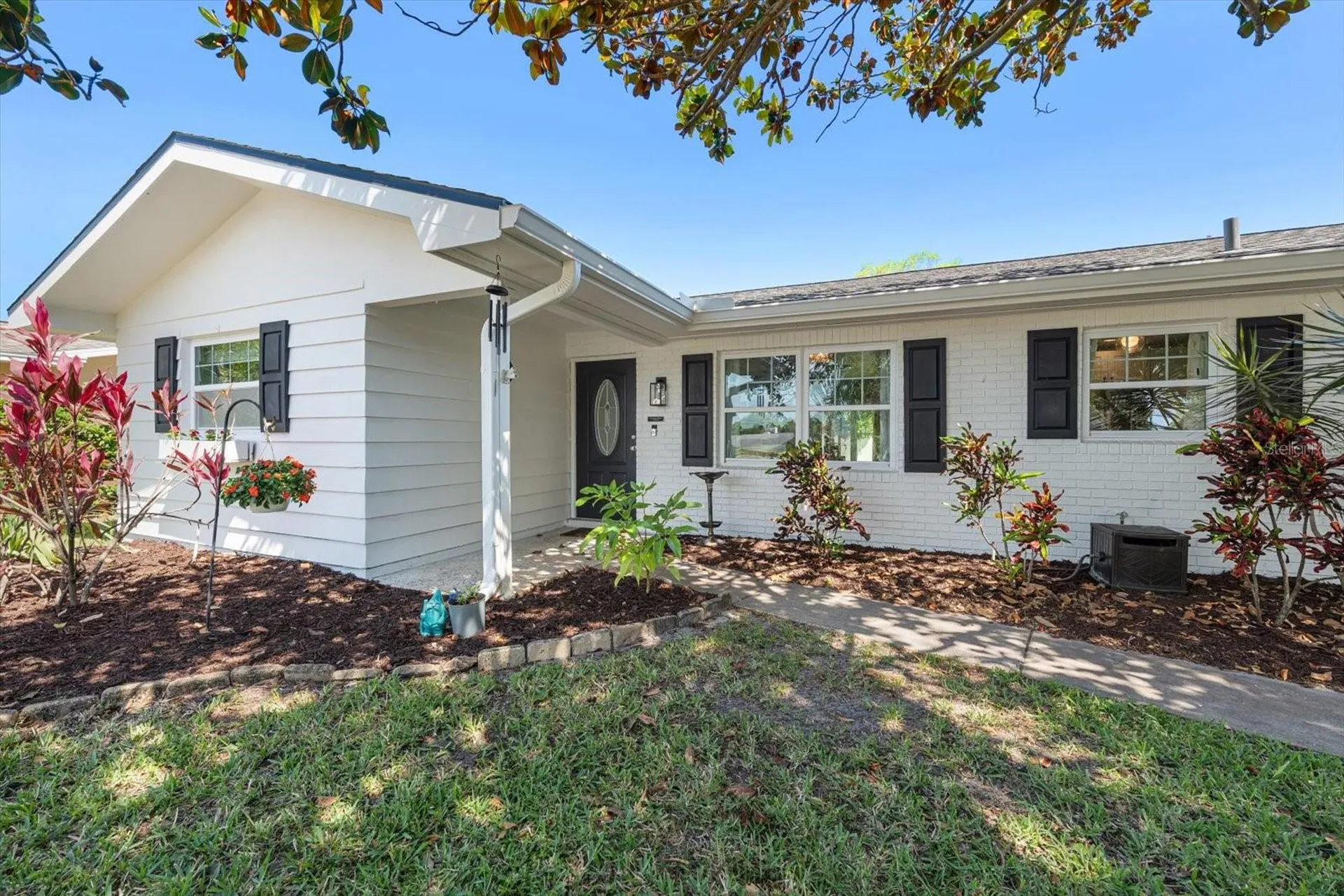 13497 100th Avenue Seminole FL 33776