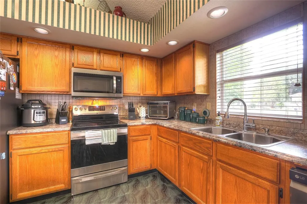 11561 Wellman Drive Riverview FL 33578