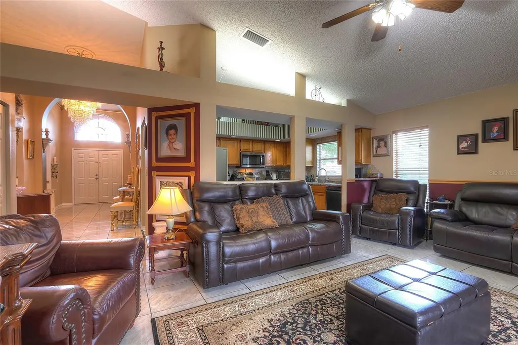 11561 Wellman Drive Riverview FL 33578