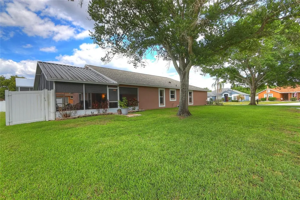 11561 Wellman Drive Riverview FL 33578