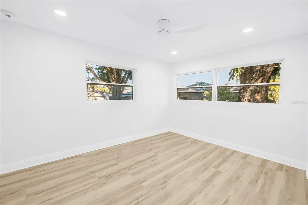 2161 NE Hillwood Court Clearwater FL 33763