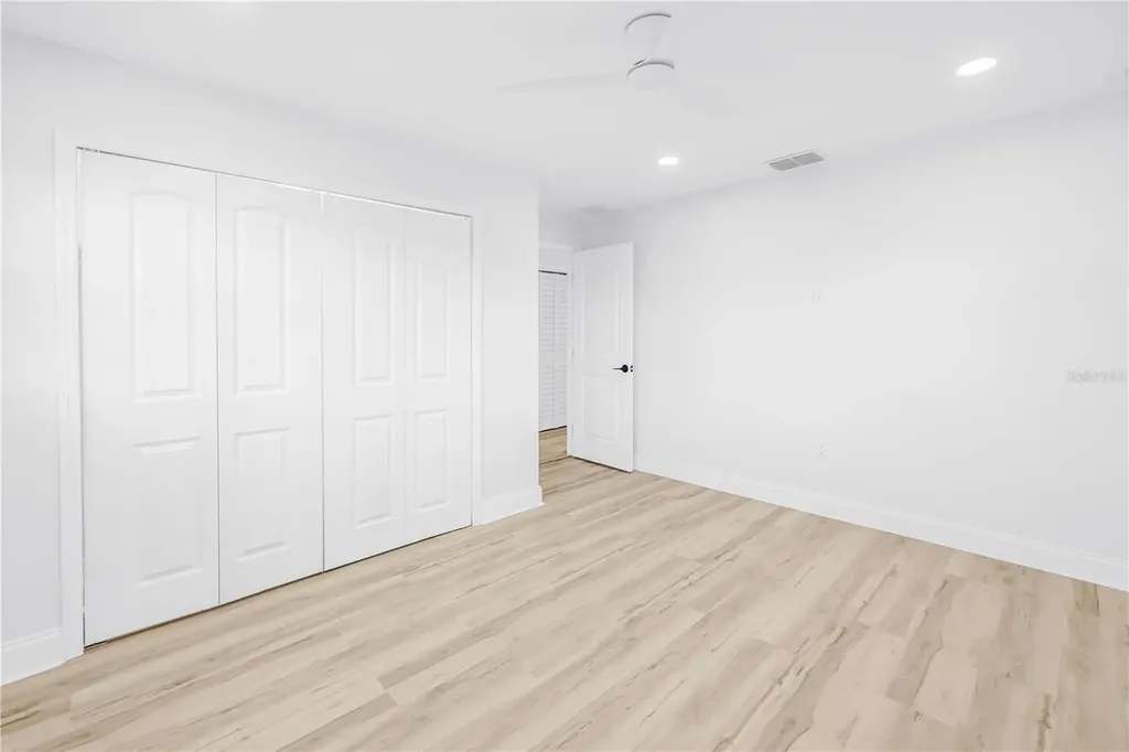 2161 NE Hillwood Court Clearwater FL 33763