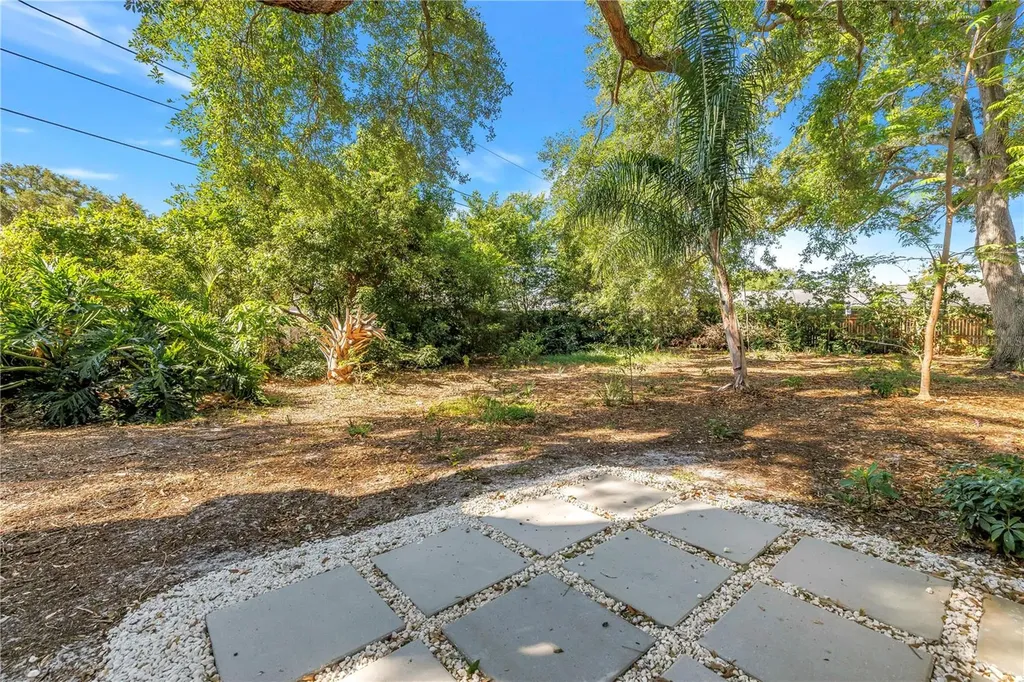 2161 NE Hillwood Court Clearwater FL 33763