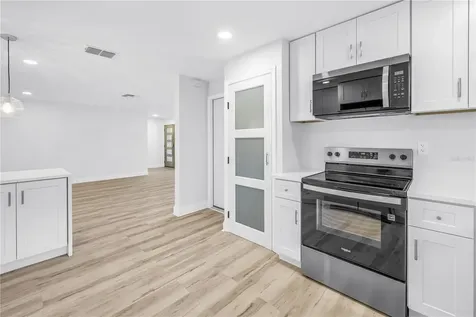2161 NE Hillwood Court Clearwater FL 33763