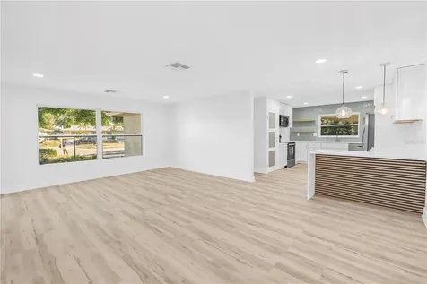 2161 NE Hillwood Court Clearwater FL 33763