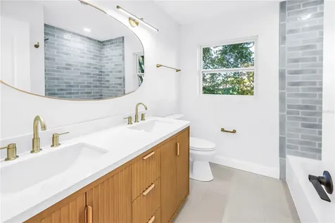 2161 NE Hillwood Court Clearwater FL 33763