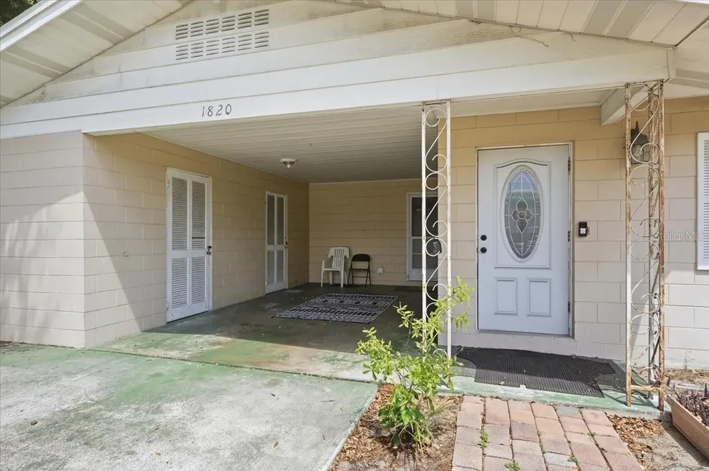 1820 5th Street SE Winter Haven FL 33880