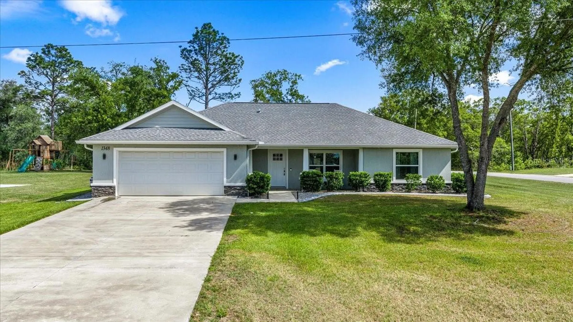 1348 W Mcneal Drive Dunnellon FL 34431