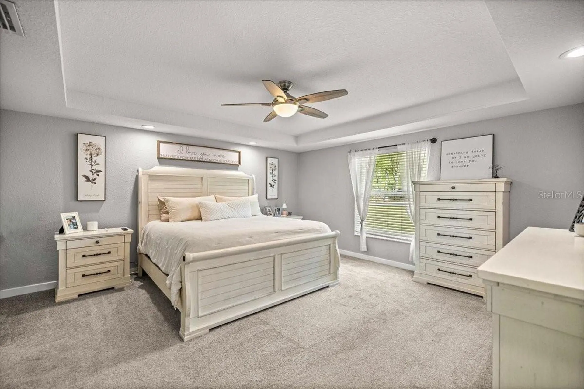 1348 W Mcneal Drive Dunnellon FL 34431