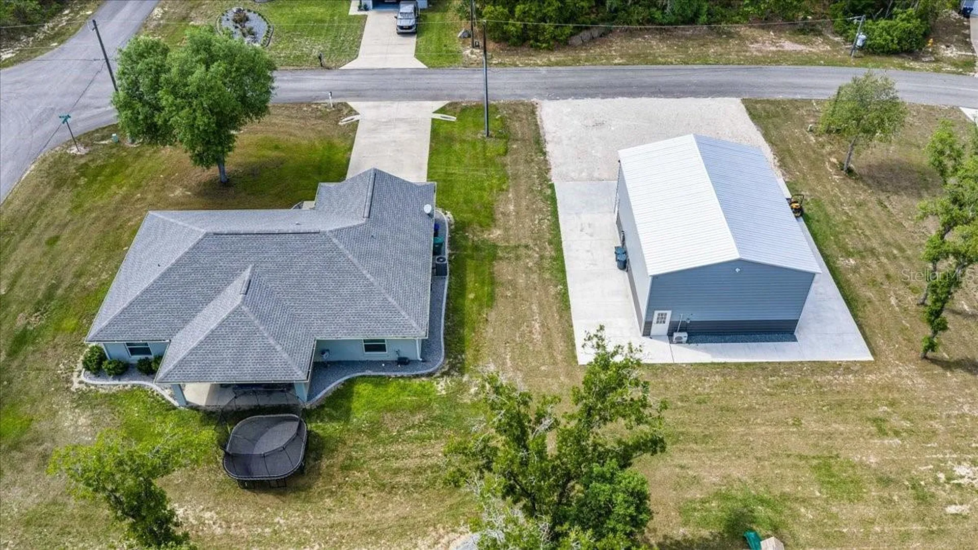 1348 W Mcneal Drive Dunnellon FL 34431