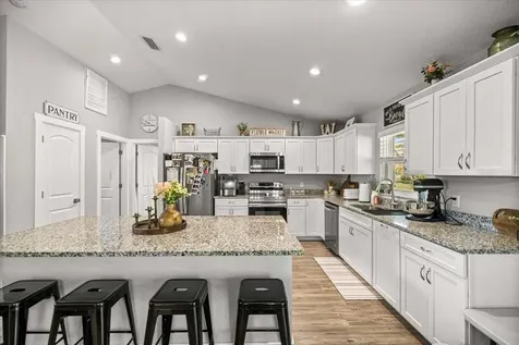 1348 W Mcneal Drive Dunnellon FL 34431