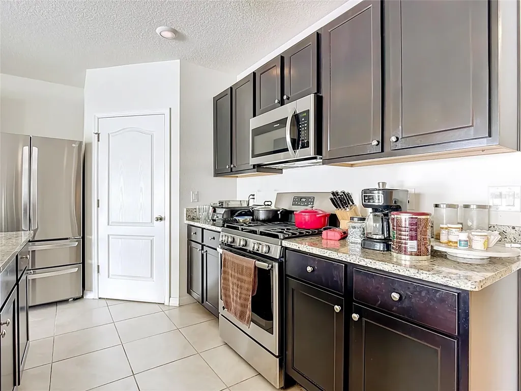 2352 White Poppy Drive Kissimmee FL 34747