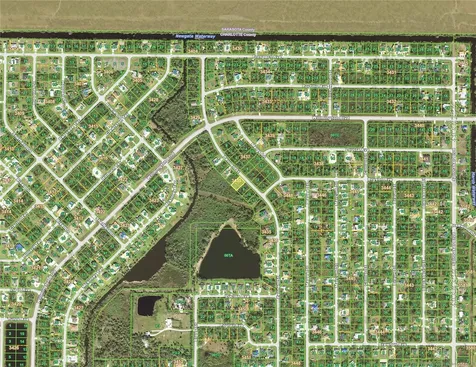 6169 Pennell Street Englewood FL 34224