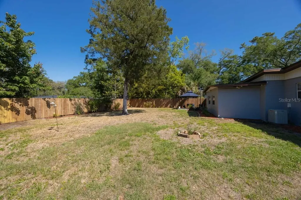 2964 Alonso Road Jacksonville FL 32216