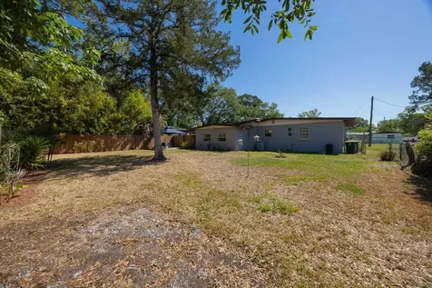 2964 Alonso Road Jacksonville FL 32216