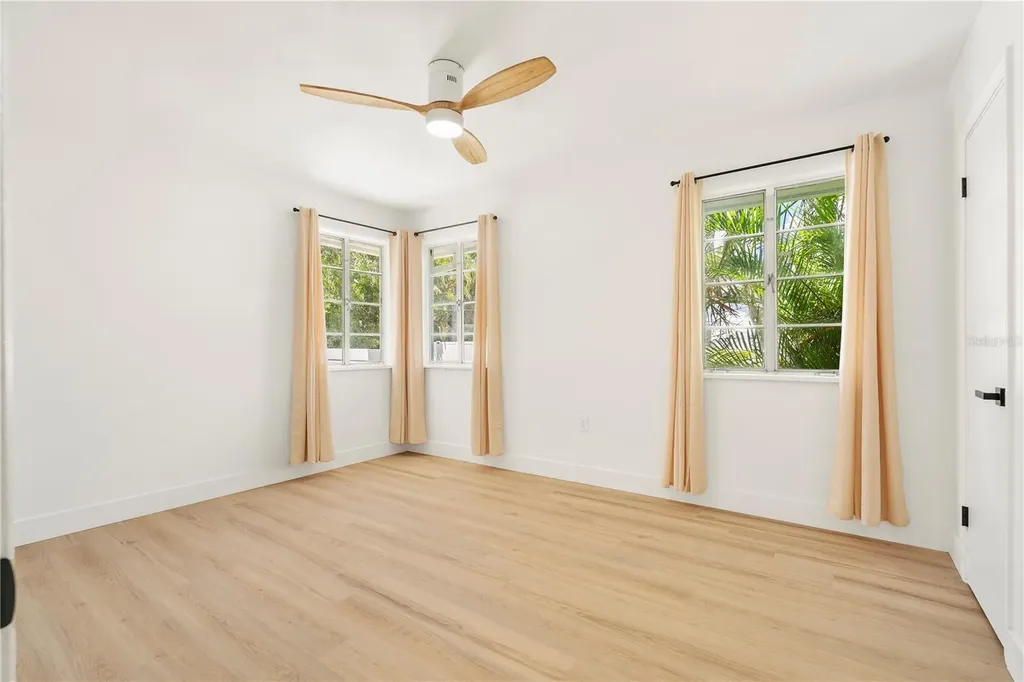 2002 Virginia Drive Bradenton FL 34205
