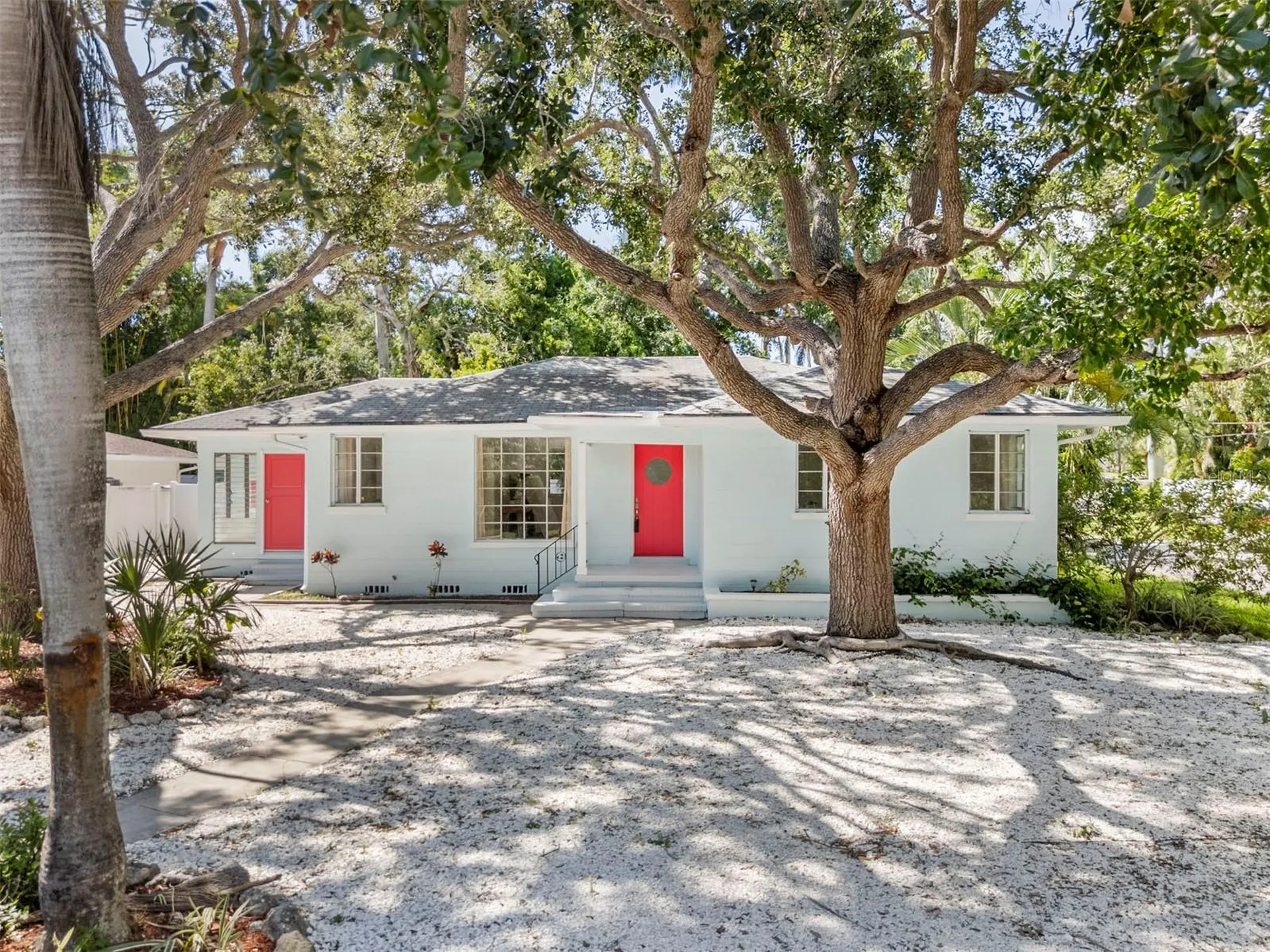 2002 Virginia Drive Bradenton FL 34205