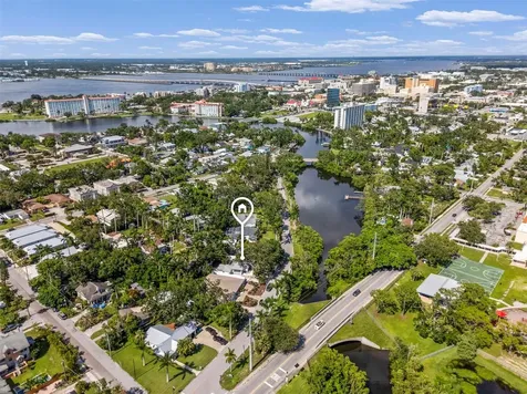 2002 Virginia Drive Bradenton FL 34205