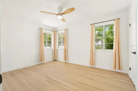 2002 Virginia Drive Bradenton FL 34205