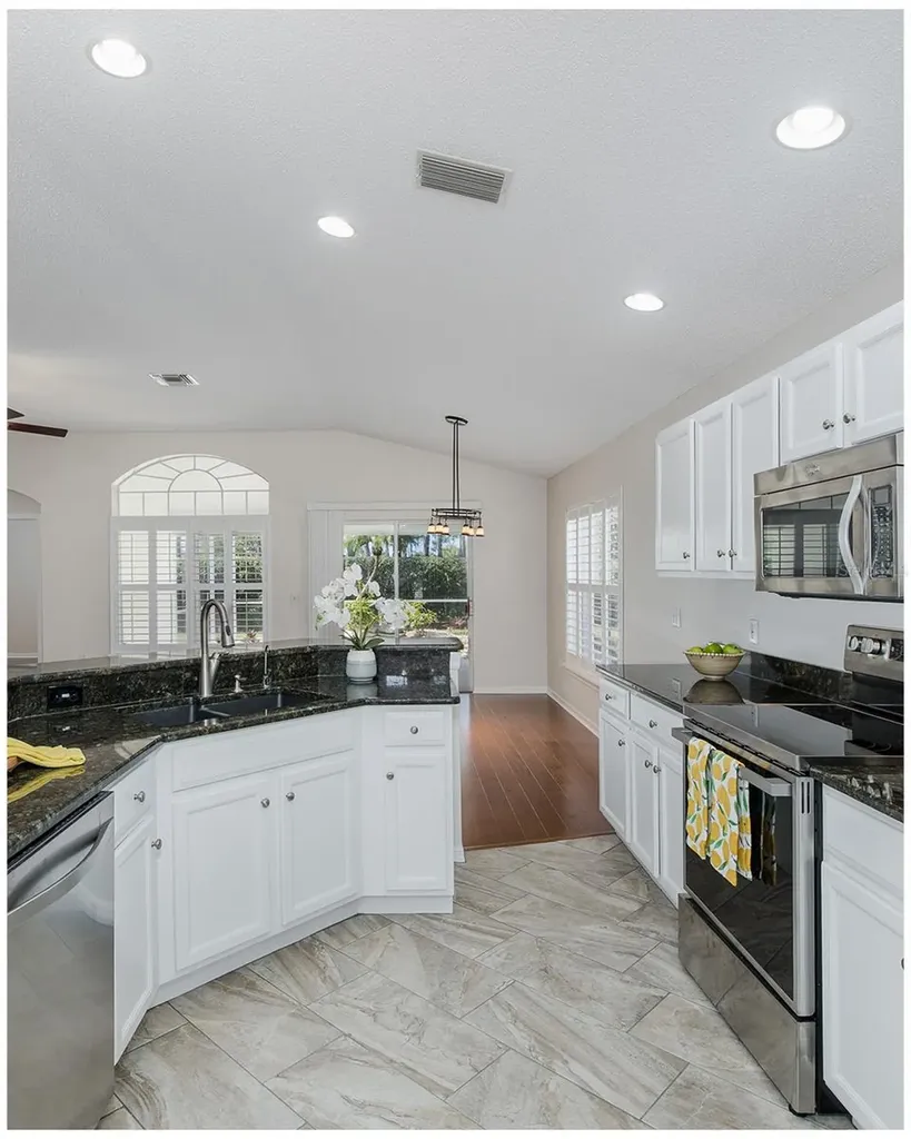 11428 Hidden Cove Court Trinity FL 34655