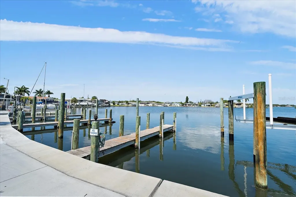 9 Basin Street Palmetto FL 34221