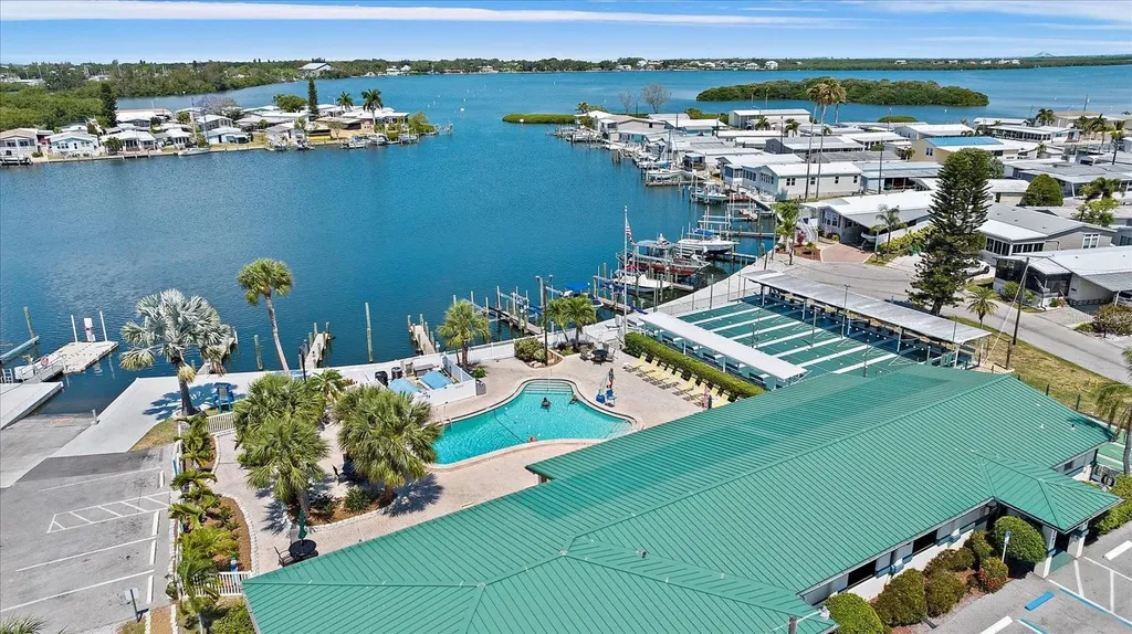 9 Basin Street Palmetto FL 34221