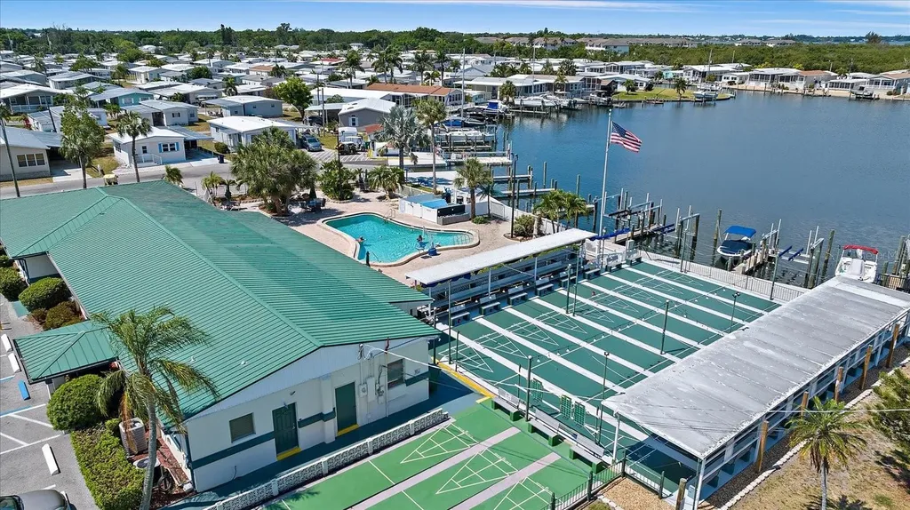 9 Basin Street Palmetto FL 34221