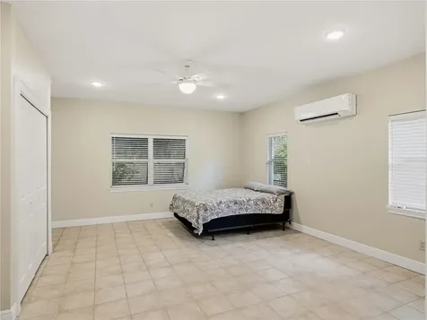6043 Lake Erie Road Groveland FL 34736