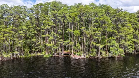 6043 Lake Erie Road Groveland FL 34736
