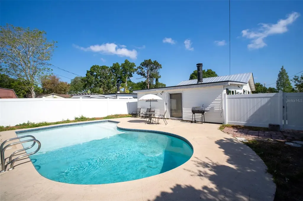 2600 26th Avenue N St Petersburg FL 33713
