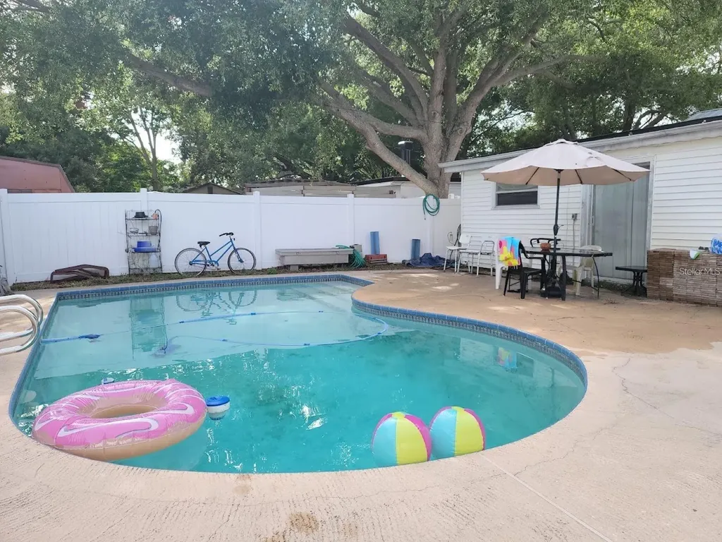 2600 26th Avenue N St Petersburg FL 33713