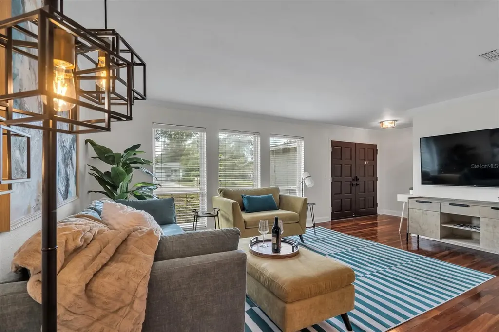 13347 88th Place Seminole FL 33776