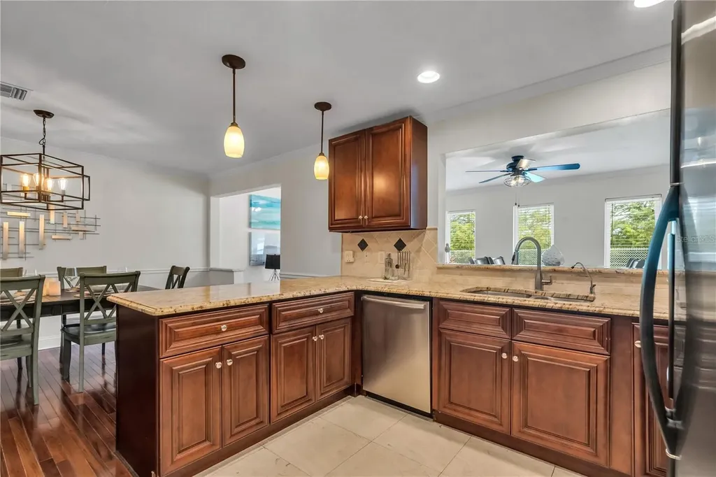13347 88th Place Seminole FL 33776