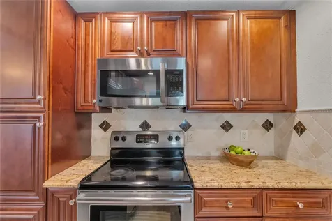 13347 88th Place Seminole FL 33776