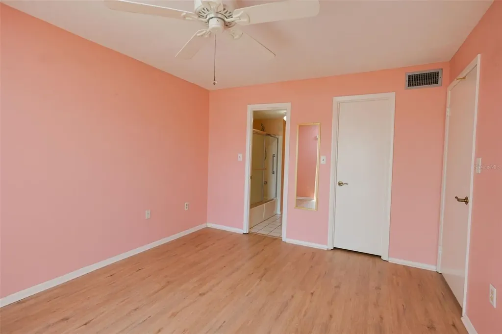 3607 Lake Bayshore Drive Bradenton FL 34205