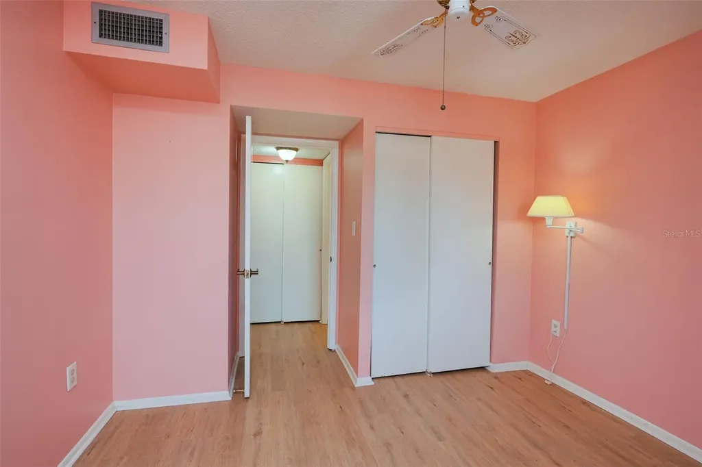 3607 Lake Bayshore Drive Bradenton FL 34205
