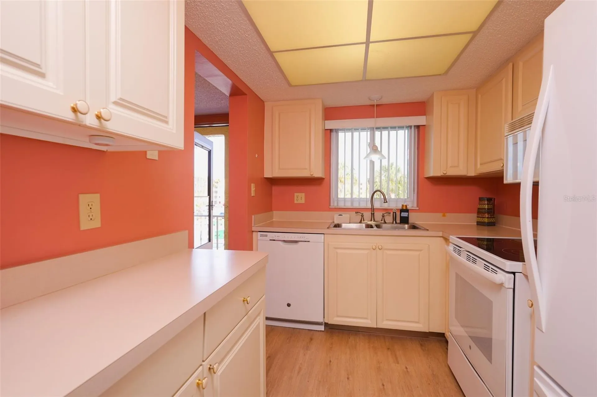3607 Lake Bayshore Drive Bradenton FL 34205