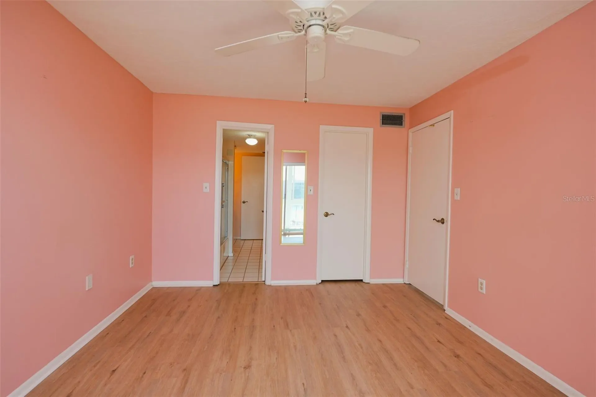 3607 Lake Bayshore Drive Bradenton FL 34205