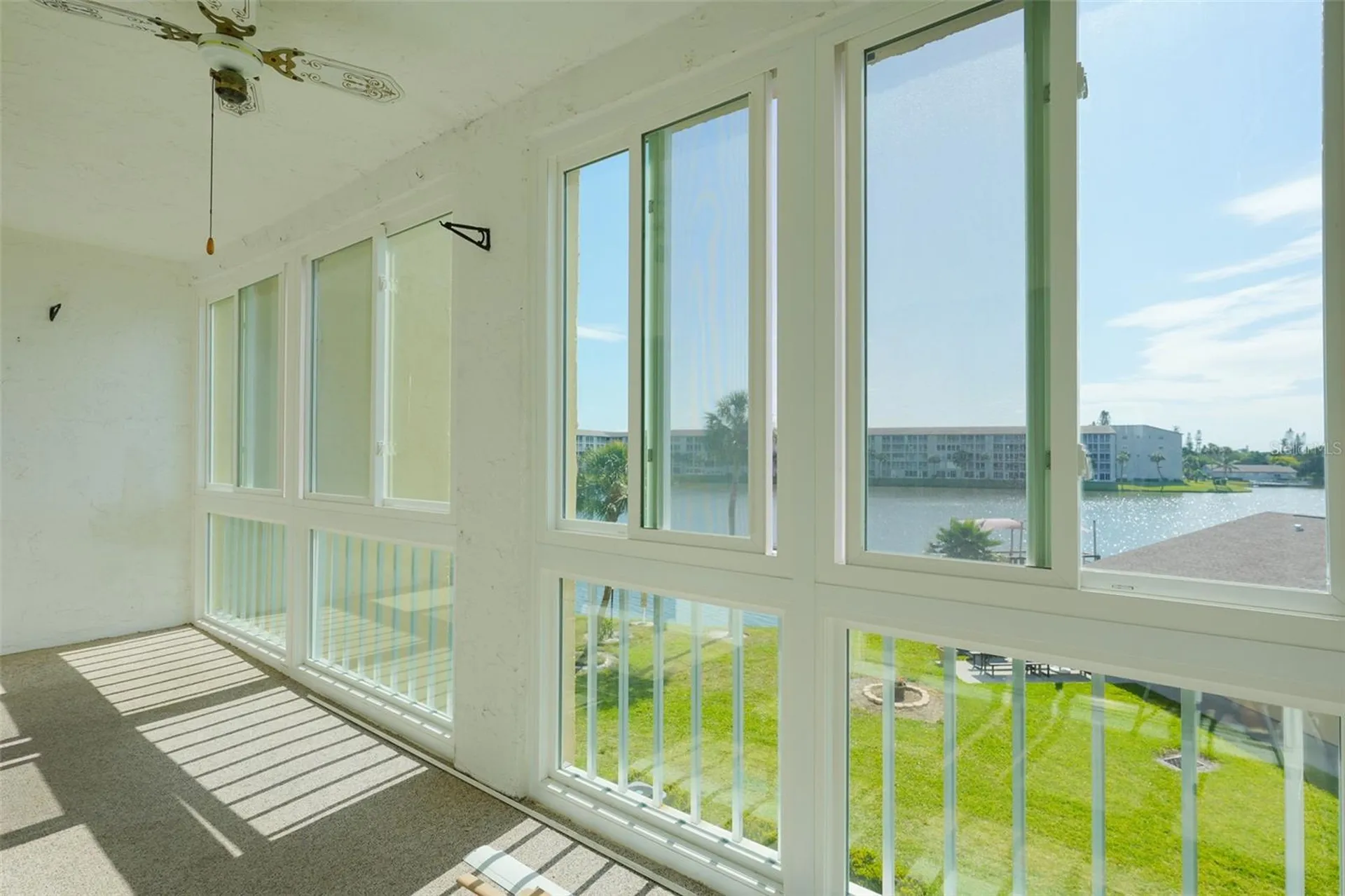 3607 Lake Bayshore Drive Bradenton FL 34205